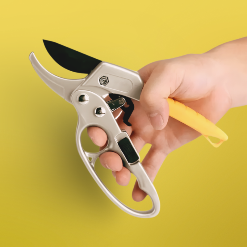 The Professional Garden Pruning Shears - Works 3 Times Easier